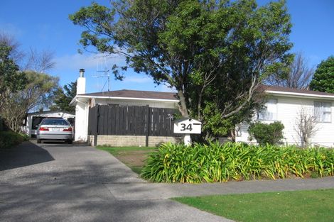 Photo of property in 34 Raglan Avenue, Cloverlea, Palmerston North, 4412