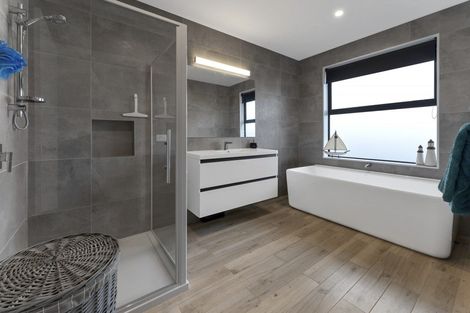 Photo of property in 39 Missy Crescent, Mount Pisa, Cromwell, 9383