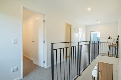 Photo of property in 3 Te One Place, Belmont, Auckland, 0622