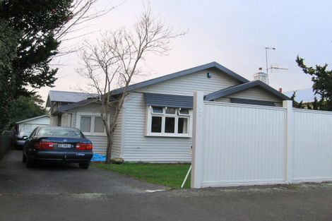 Photo of property in 293 Grey Street, Palmerston North, 4414