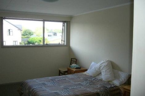 Photo of property in 148 Straven Road, Fendalton, Christchurch, 8014