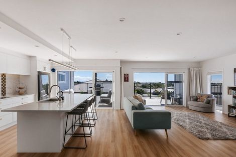 Photo of property in 4 Pinkerton Place, Ohauiti, Tauranga, 3112