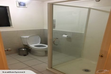 Photo of property in 1/36 Sherwood Avenue, Te Atatu South, Auckland, 0610