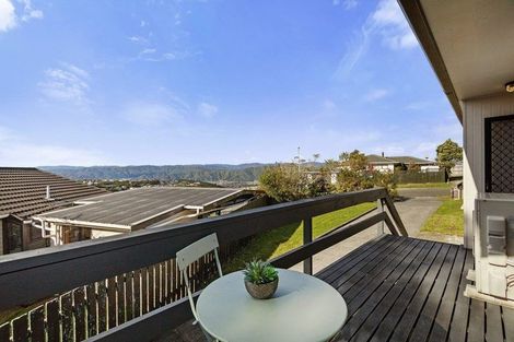 Photo of property in 23 Jasmine Grove, Maungaraki, Lower Hutt, 5010