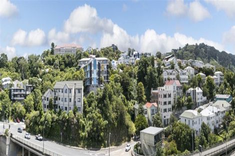 Photo of property in Atrium Towers, 8h/154 The Terrace, Wellington Central, Wellington, 6011