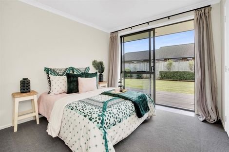 Photo of property in 12 Satchmo Place, Rototuna North, Hamilton, 3210