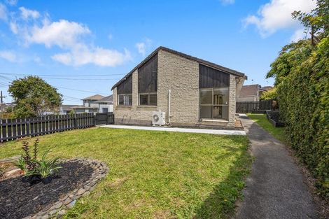 Photo of property in 1/1a Bledisloe Street, Cockle Bay, Auckland, 2014