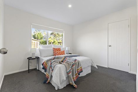 Photo of property in 233 Whitehills Road, Waitoki, Silverdale, 0994