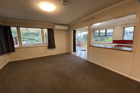 Photo of property in 6 Angle Street, Picton, 7220