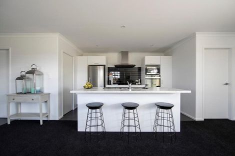 Photo of property in 16 Tawhiti Road, Pukekohe, 2120