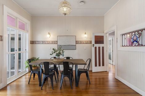 Photo of property in 219 The Square, Whangamata, 3620