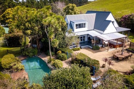 Photo of property in 96 Hatton Road, Awhitu, Waiuku, 2684