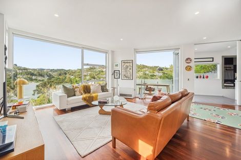 Photo of property in 22a Seaview Road, Paremata, Porirua, 5024