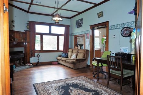 Photo of property in 42 Mangahao Road, Shannon, Palmerston North, 4474