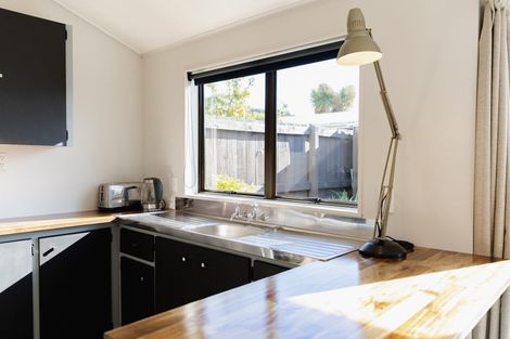 Photo of property in 19b Rutherford Street, Caversham, Dunedin, 9012