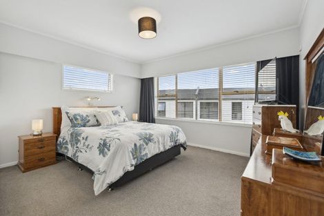 Photo of property in 33 Victoria Road, Papatoetoe, Auckland, 2025