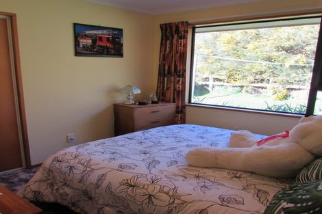 Photo of property in 54 Welshmans Gully Road, Waikaia, 9778