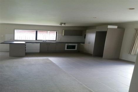 Photo of property in 128 Settlement Road, Papakura, 2110