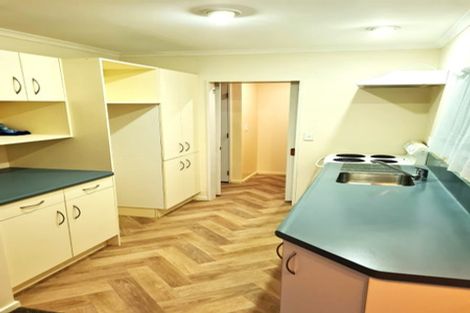 Photo of property in 9b Fraser Avenue, Johnsonville, Wellington, 6037