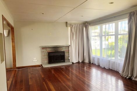 Photo of property in 4 Beverly Place, New Lynn, Auckland, 0600
