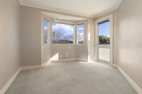 Photo of property in 40 Samwell Drive, Whitby, Porirua, 5024