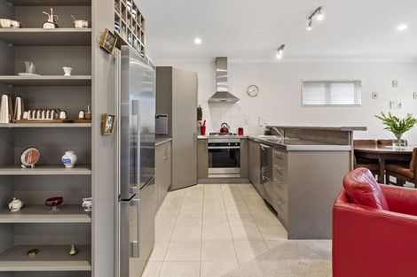 Photo of property in 63 Futuna Close, Karori, Wellington, 6012