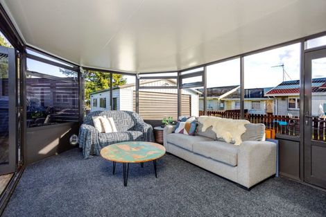 Photo of property in 56 Barraud Street, Dannevirke, 4930