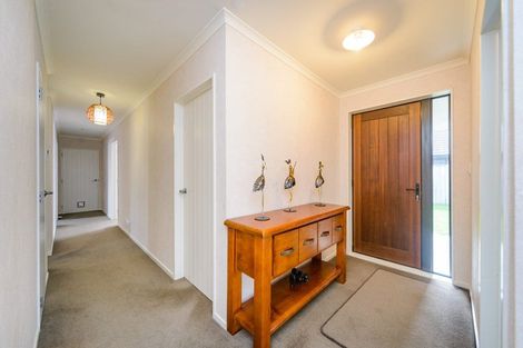 Photo of property in 37 Branigan Parade, Kelvin Grove, Palmerston North, 4414