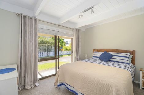 Photo of property in 66 Catherine Crescent, Whitianga, 3510