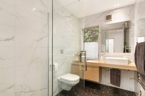 Photo of property in 22 Thornycroft Street, Fendalton, Christchurch, 8052