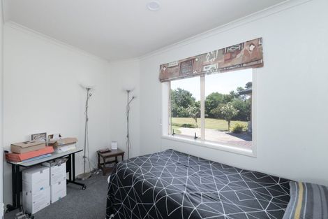 Photo of property in 1329 Devon Road, Brixton, Waitara, 4382