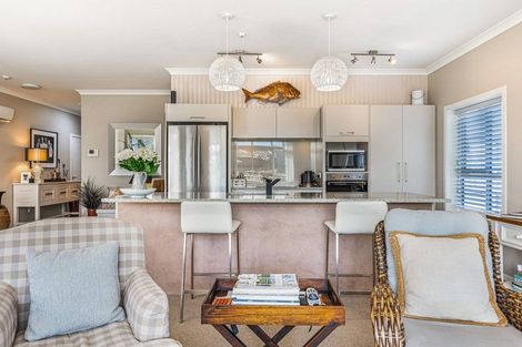 Photo of property in 118 Eaves Bush Parade, Orewa, 0931