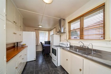 Photo of property in 68 Parsons Street, Frankleigh Park, New Plymouth, 4310