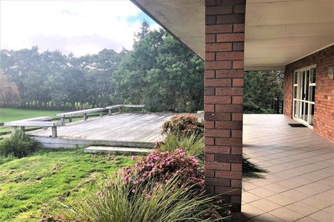 Photo of property in 67 Riverhead Road, Kumeu, 0810