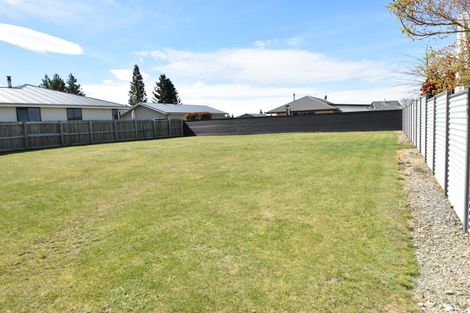 Photo of property in 29 Rhoboro Road, Twizel, 7901