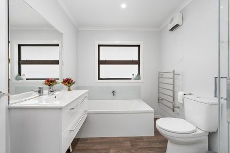 Photo of property in 6 Poplar Grove, Feilding, 4702