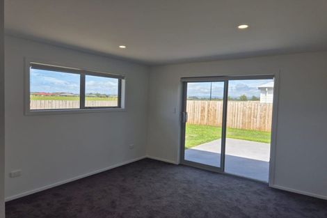Photo of property in 43 Mangamoteo Street, Lytton West, 4071