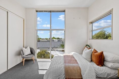 Photo of property in 4/54 Champion Street, Edgeware, Christchurch, 8013