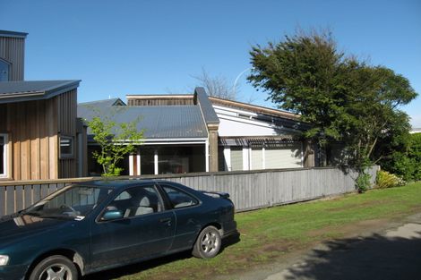 Photo of property in 1/21 Tahunanui Drive, Tahunanui, Nelson, 7011
