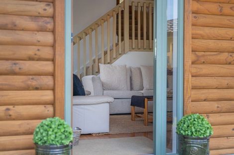 Photo of property in 12 Cathedral Court, Hahei, Whitianga, 3591