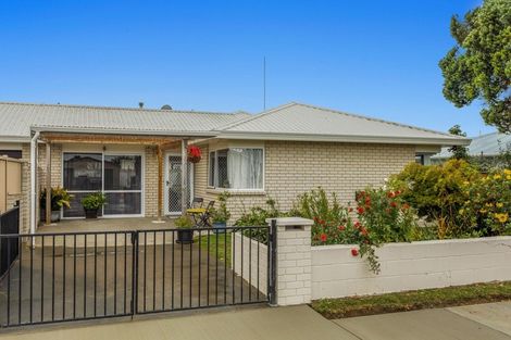 Photo of property in 2/80 James Street, Whakatane, 3120