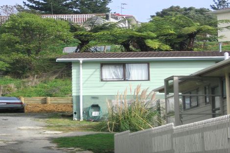 Photo of property in 81 Logie Street, Stokes Valley, Lower Hutt, 5019