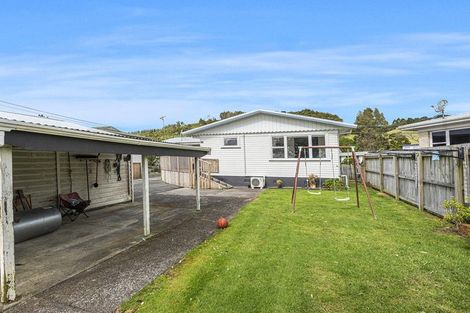 Photo of property in 132 George Street, Hikurangi, 0114