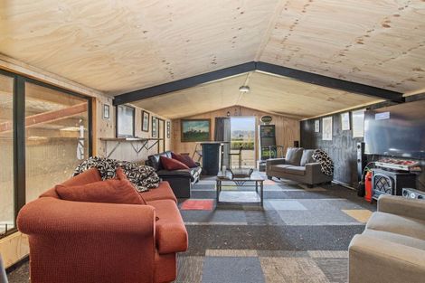 Photo of property in 58 Saint Kilda Road, Cambridge, 3493