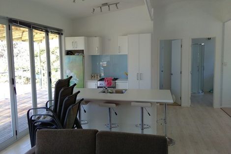 Photo of property in 27 Cuvier Crescent, Kuaotunu West, Whitianga, 3592