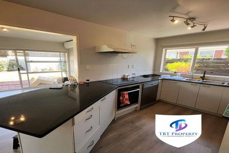 Photo of property in 9a Levaut Place, Half Moon Bay, Auckland, 2012