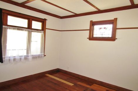 Photo of property in 37 Riverside Drive, Waiwhetu, Lower Hutt, 5010