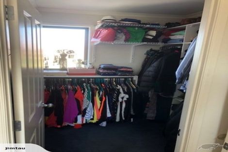 Photo of property in 33 Greig Place, Pukekohe, 2120