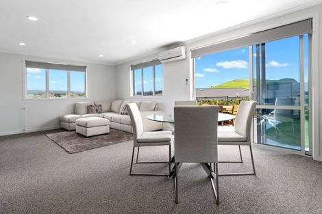 Photo of property in Waterview Estate, 69/4 Greystone Place, Omokoroa, 3114