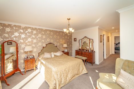 Photo of property in 15 Old Red Barn Road, Halswell, Christchurch, 8025